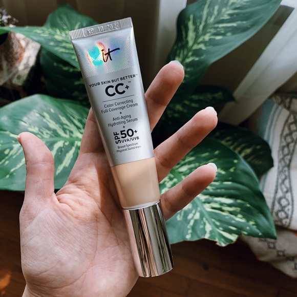 it cosmetics Other - IT Cosmetics CC+ Cream - Light
